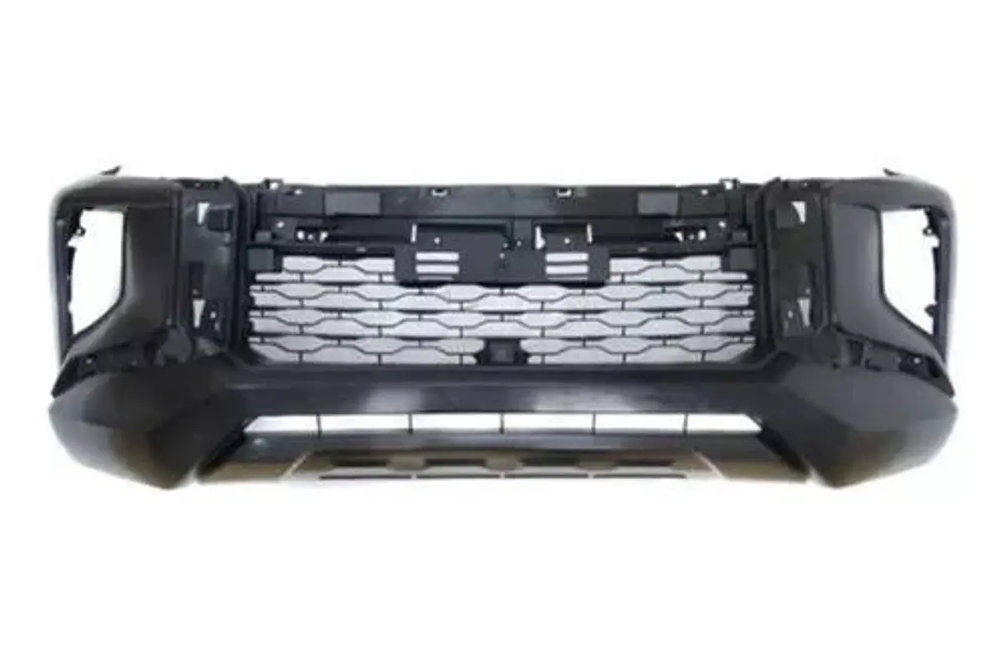 PARACHOQUE MITSUBISHI L200 2019/2024  1