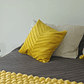 Funda Cojin Amarilla Lineas 43 X 40  - Miniatura 3