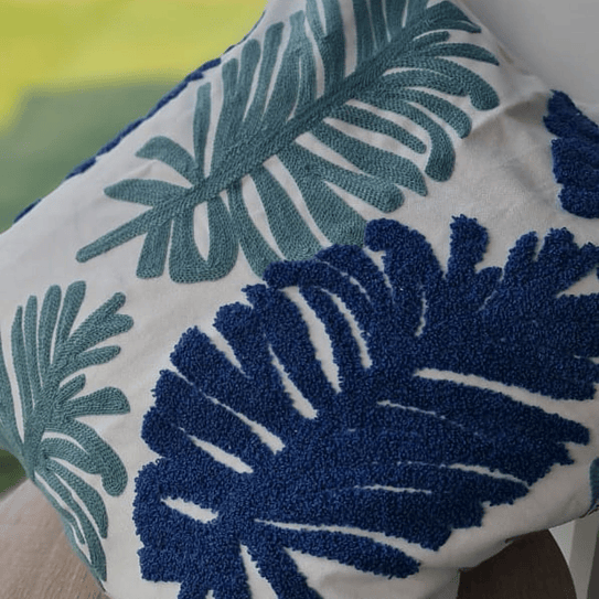 Funda Bordada Palmeara Azul Y Verde 45x42 5