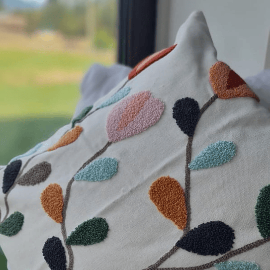 Funda Bordada Tulipan Rosa 45x42 2