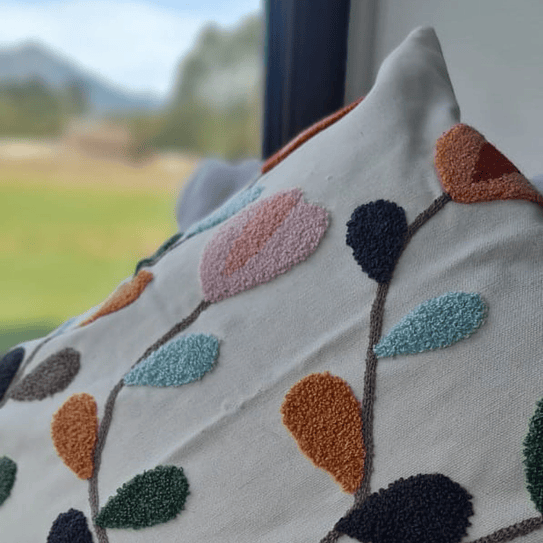 Funda Bordada Tulipan Rosa 45x42 4