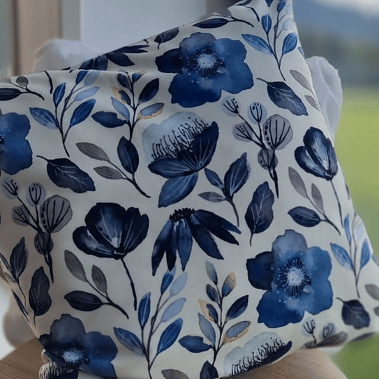 Funda Impresa Flores Azules Con Ramas Verdes 45x42 2