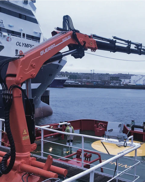 Grúa Marina Guerra M230.20A