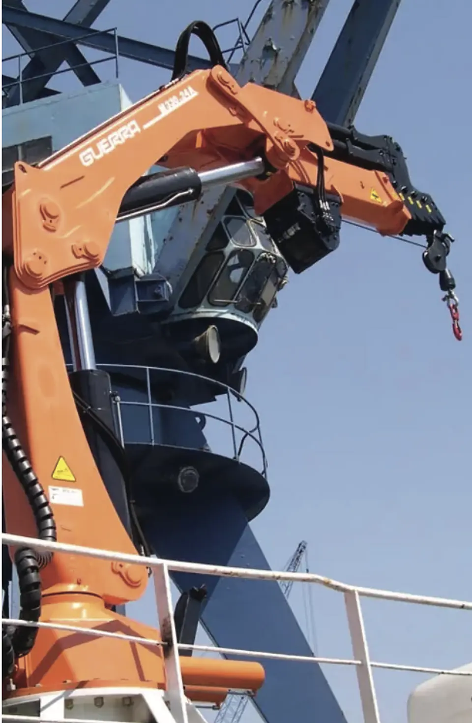 Grúa Marina Guerra M330.20A 1