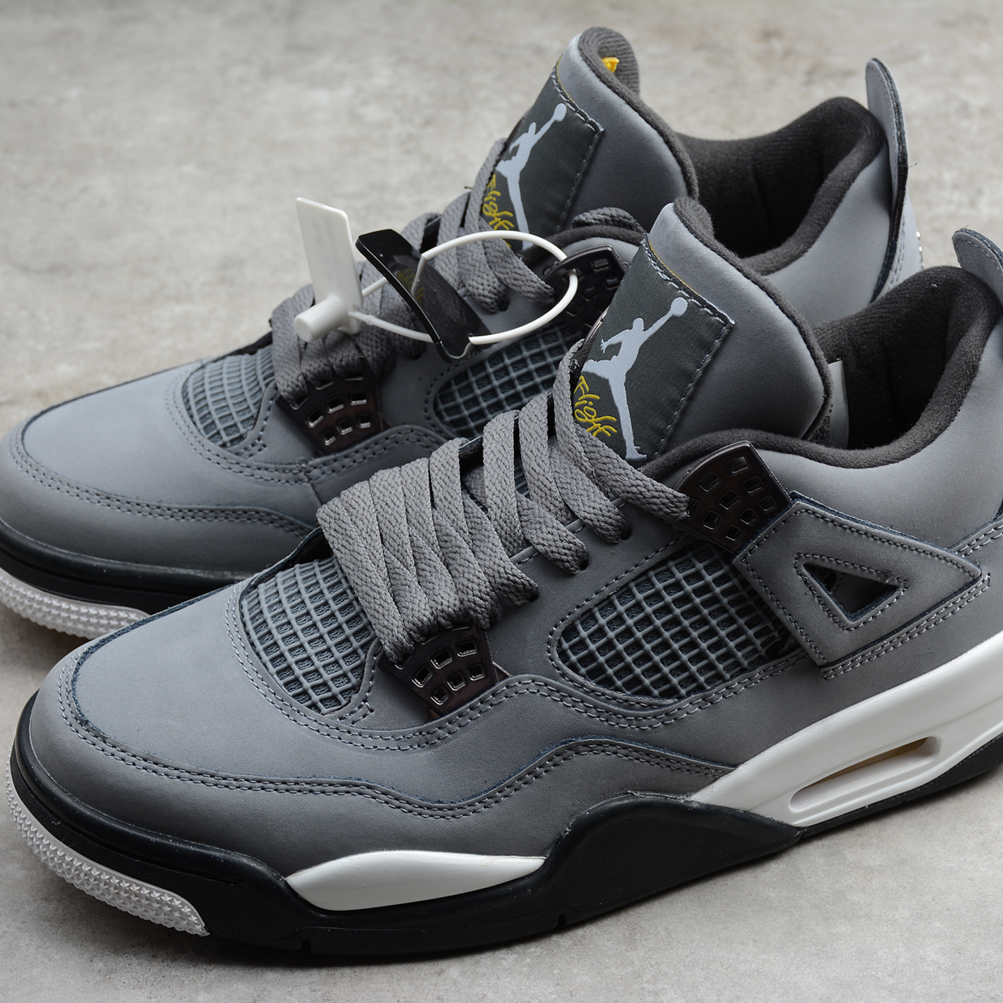 Jordan Retro 4 Cool Grey 3