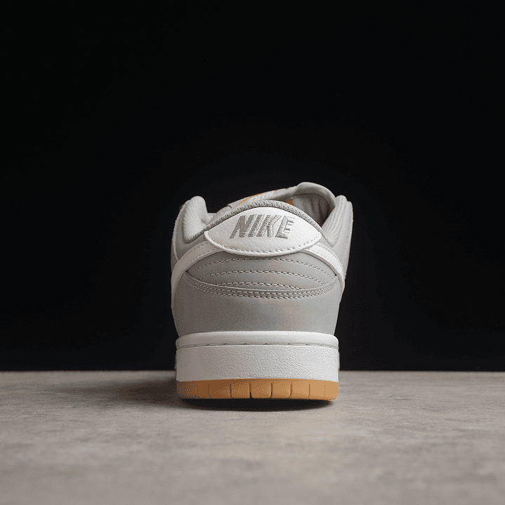 Dunk Low Sb Pro Orange Label Wolf Grey 4