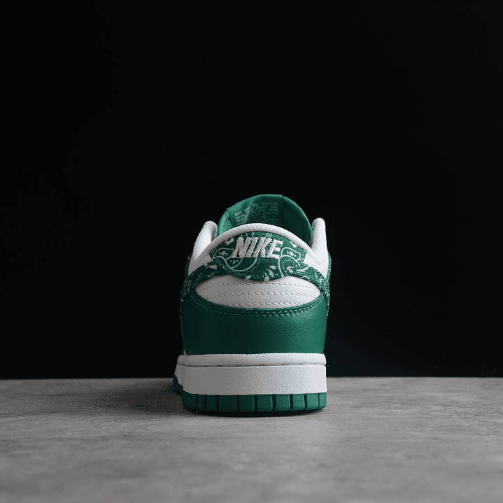 Dunk Low Paisley Green 4