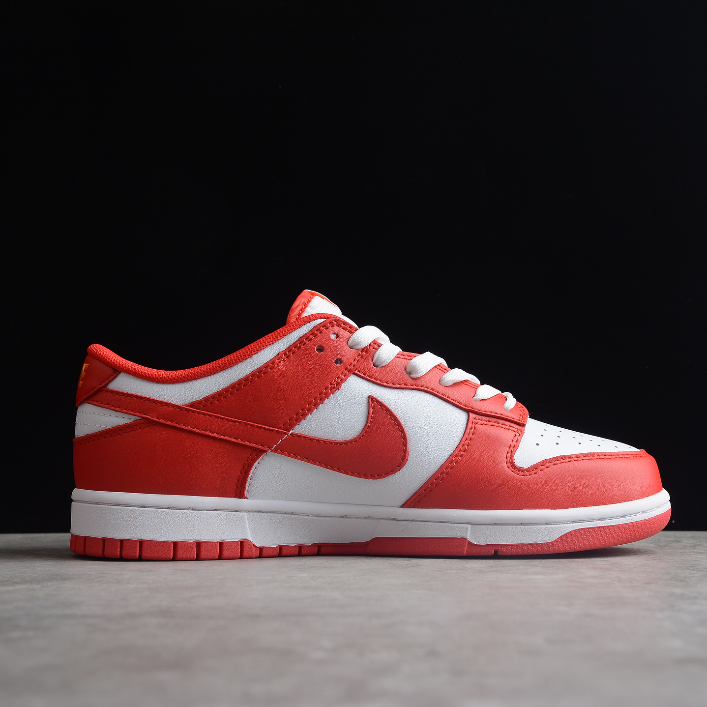 Dunk Low University Red 2