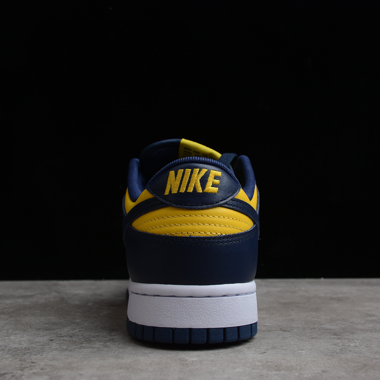 Dunk Low Michigan 4