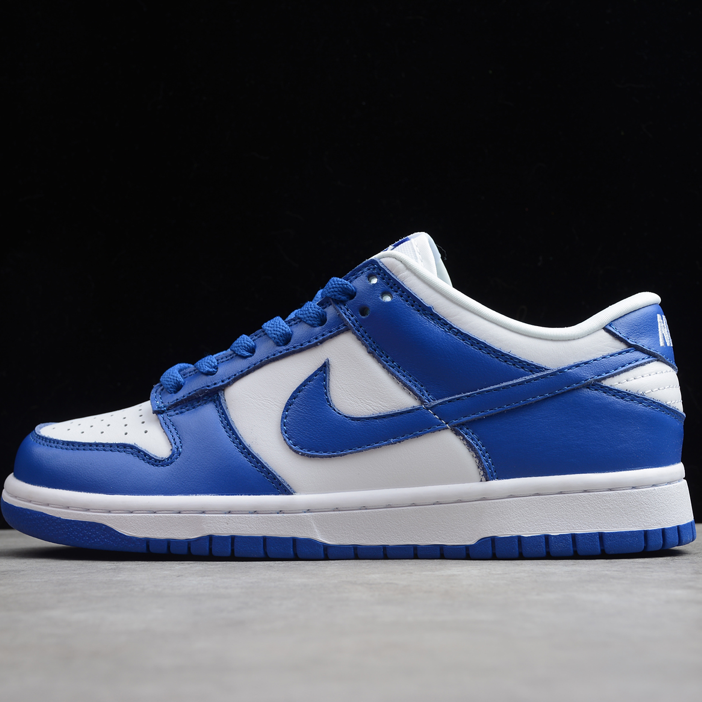 Dunk Low Varsity Royal 1