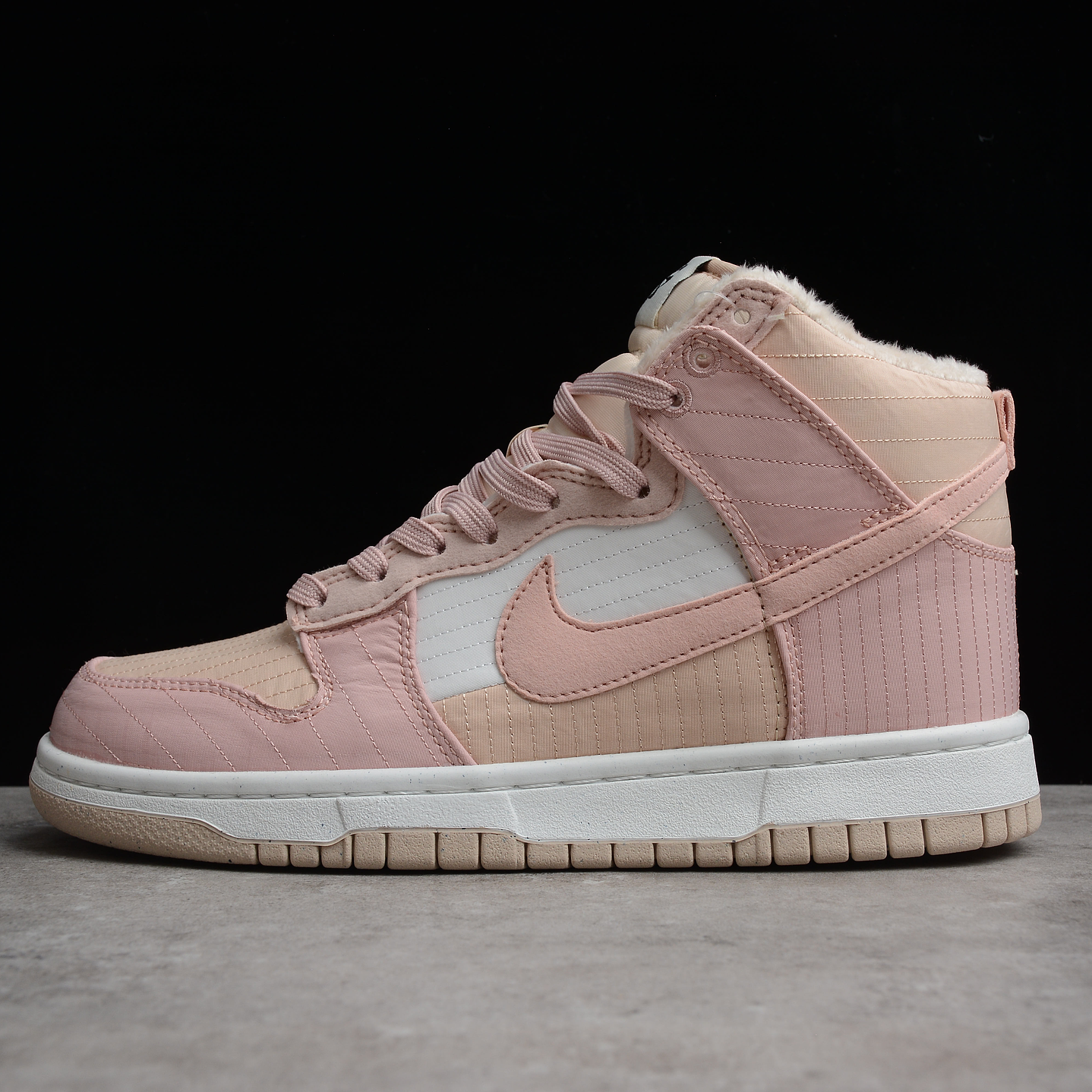 Dunk High Next Nature Pink 1