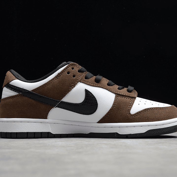 Dunk Low Trail End 2