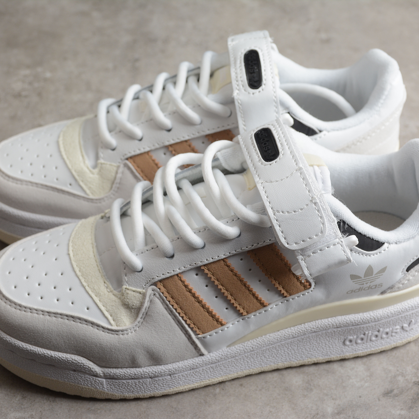 Adidas Forum White Khaki 5