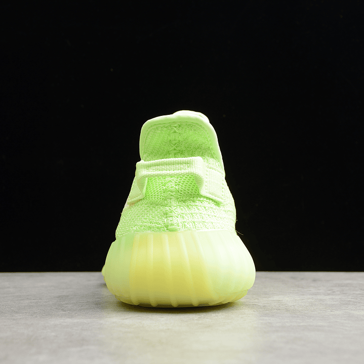 Yeezy Boost 350 V2 Gid 'Glow' 4