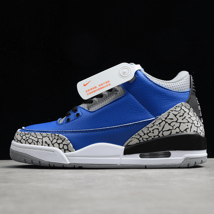 Jordan Retro 3 Varsity Royal 1