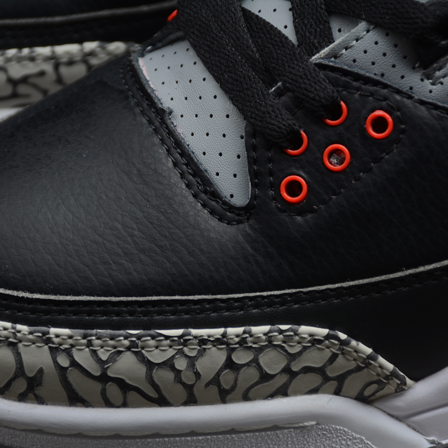 Jordan Retro 3 Black Cement 6