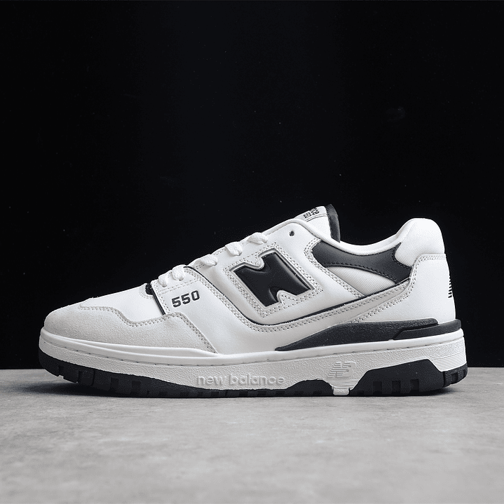 New Balance 550 Black & White 1