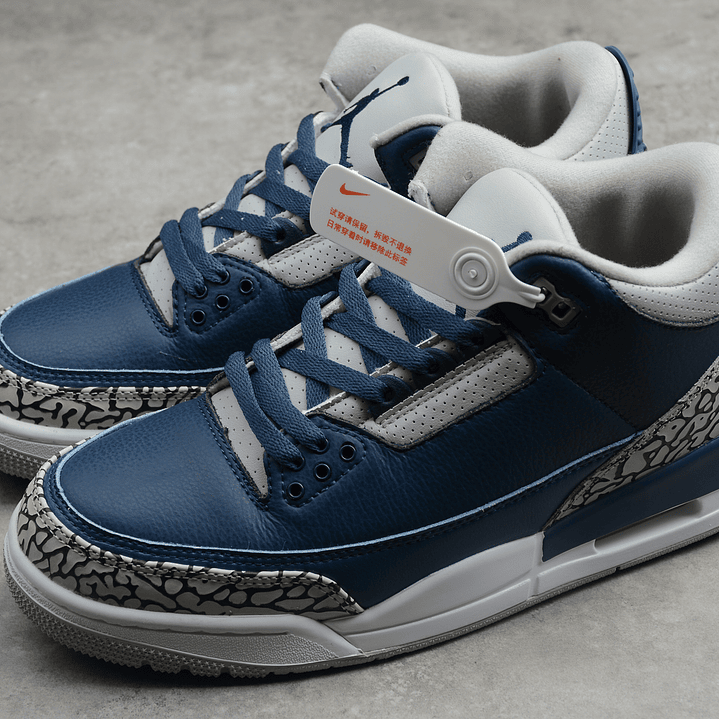 Jordan Retro 3 Midnight Navy 5