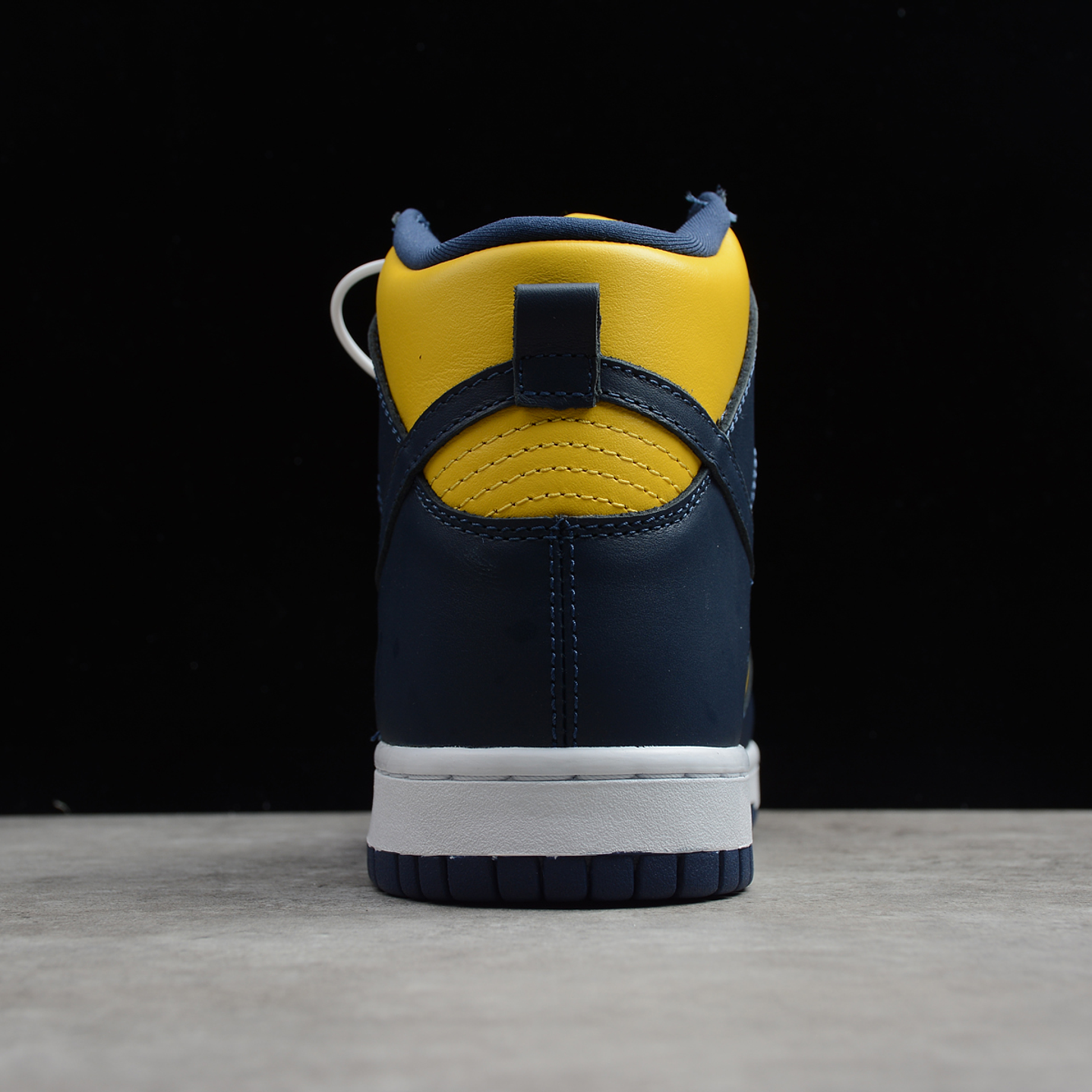 Dunk High Michigan 5