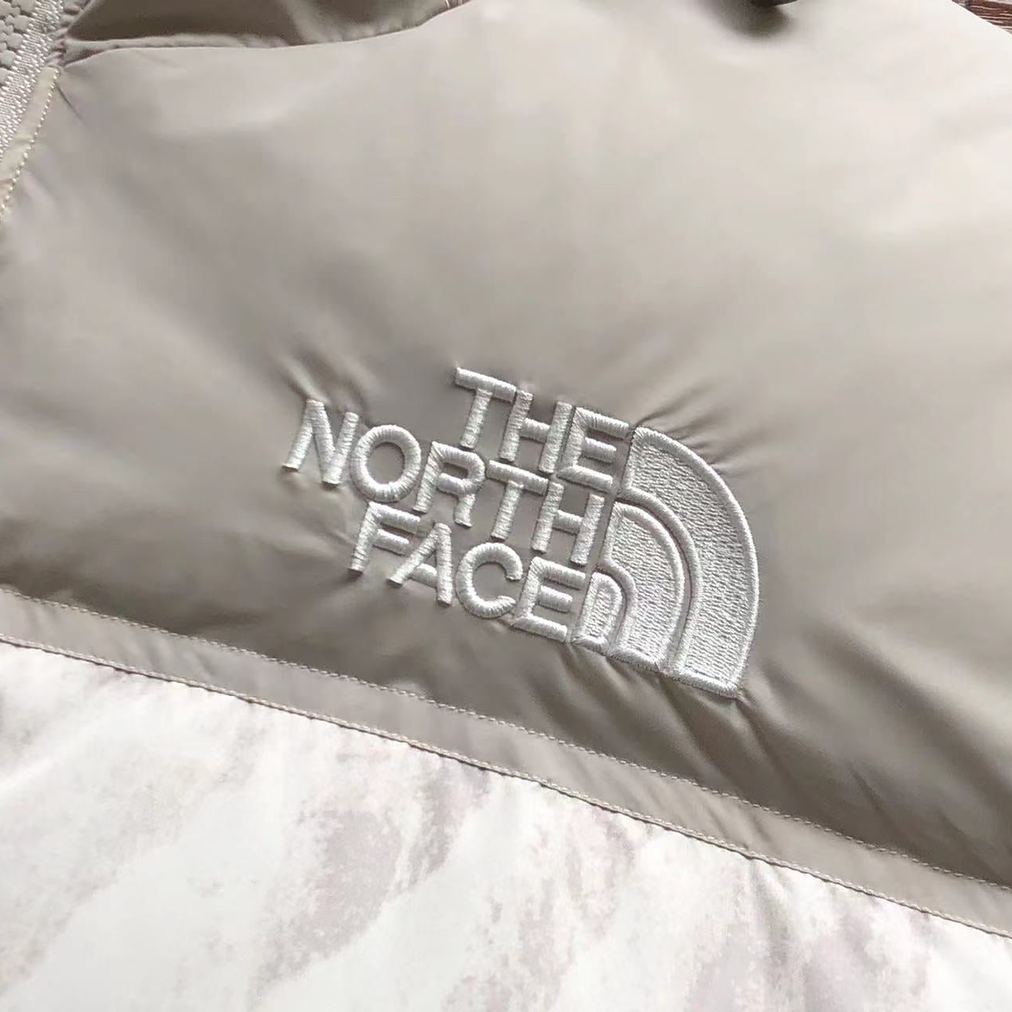 Chaqueta The north face nuptse sky 8