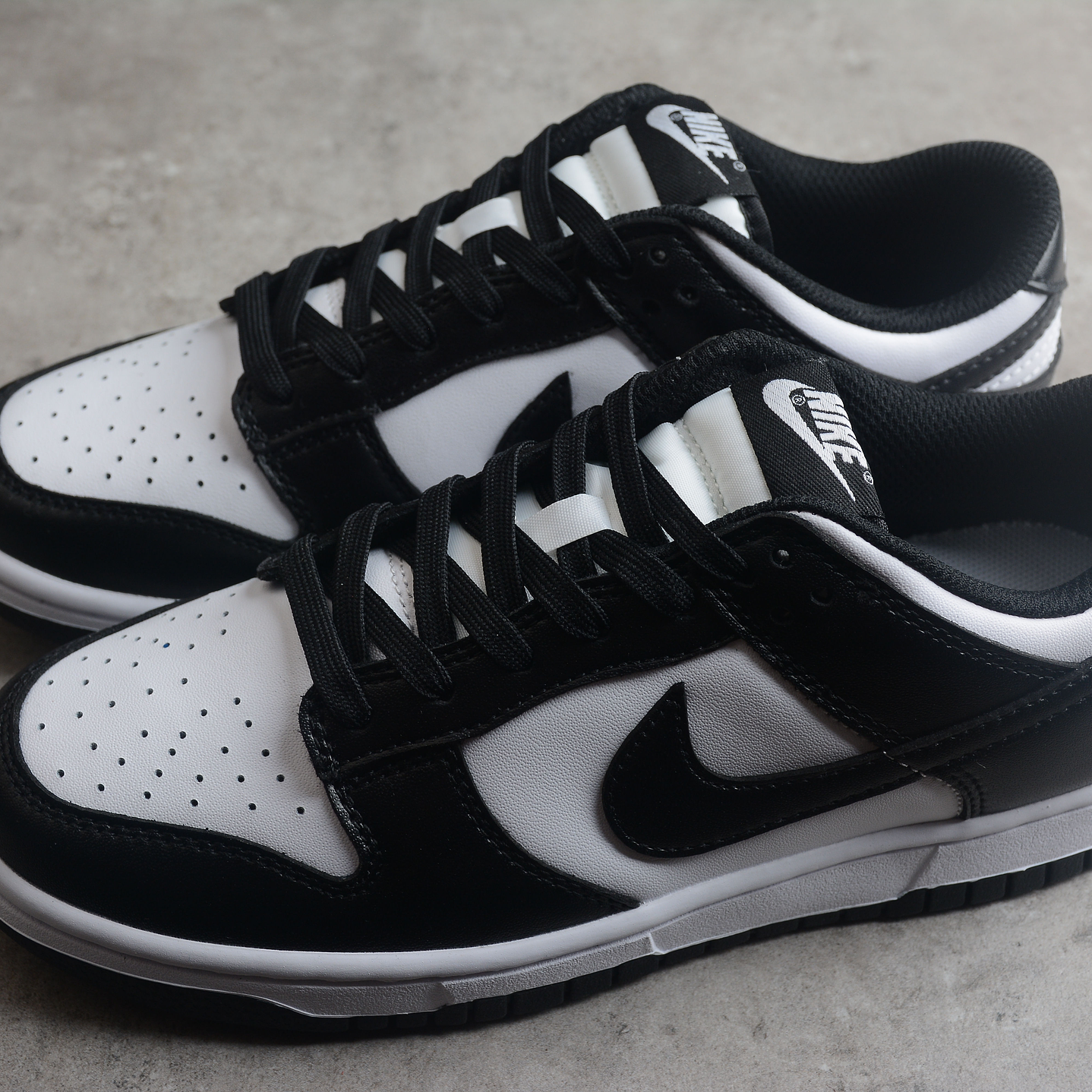 Dunk Low Panda 5