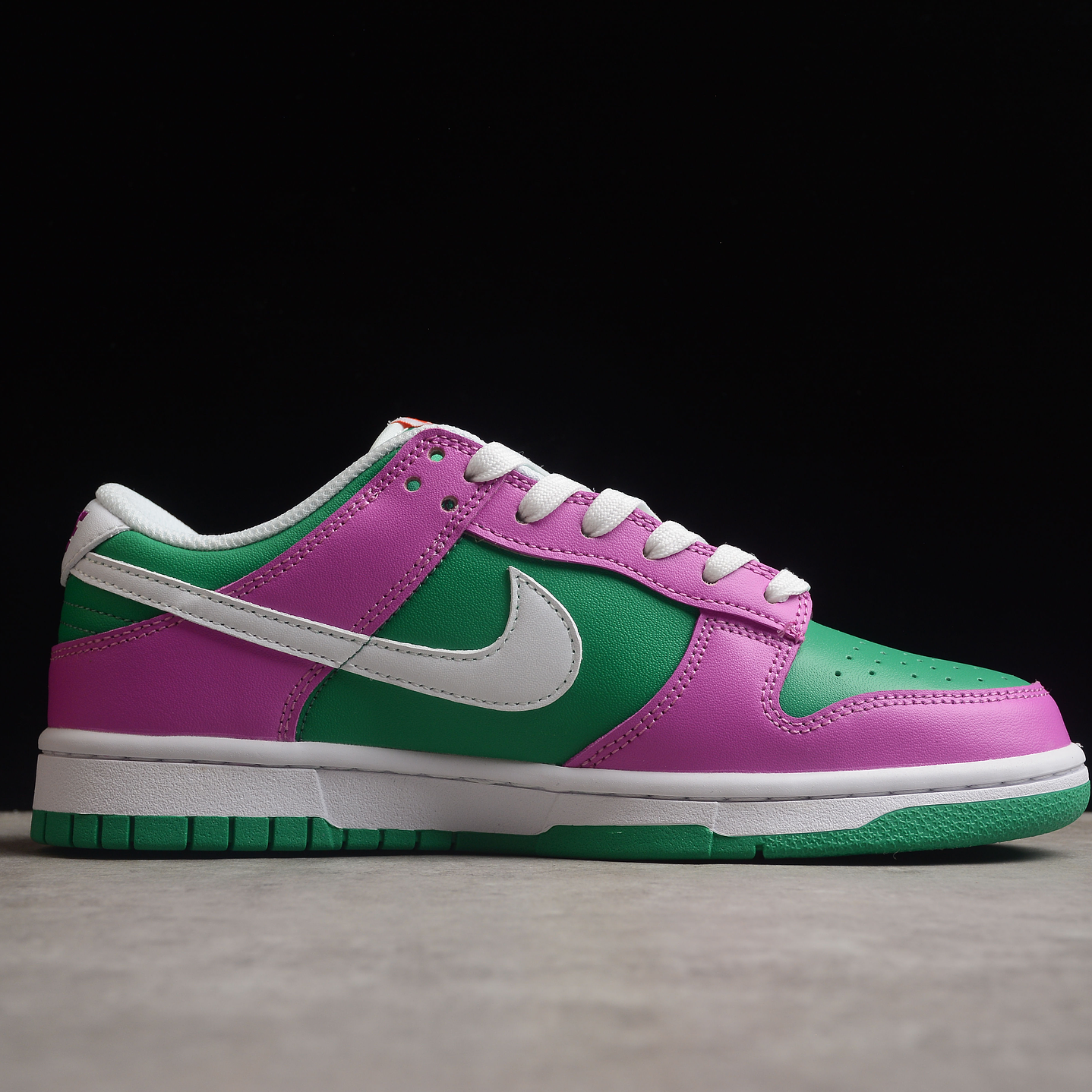 Dunk Low Reverse Joker 2