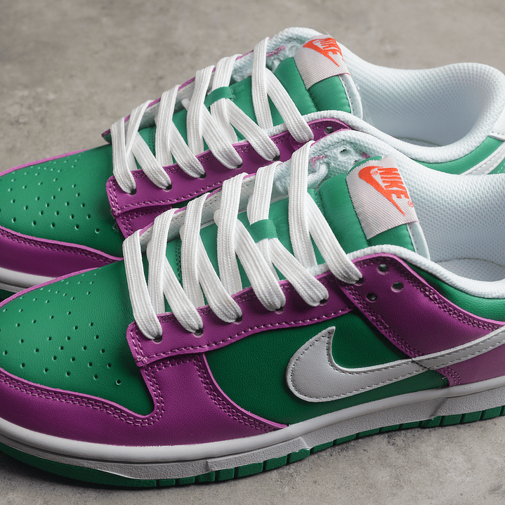 Dunk Low Reverse Joker 5