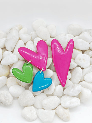 Corazonadas: Asimetrica Rosa, Verde y  Celeste