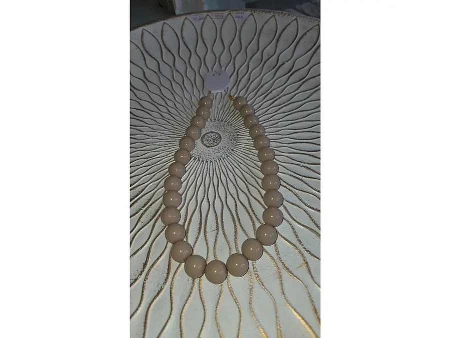 Collar perla chicle 3