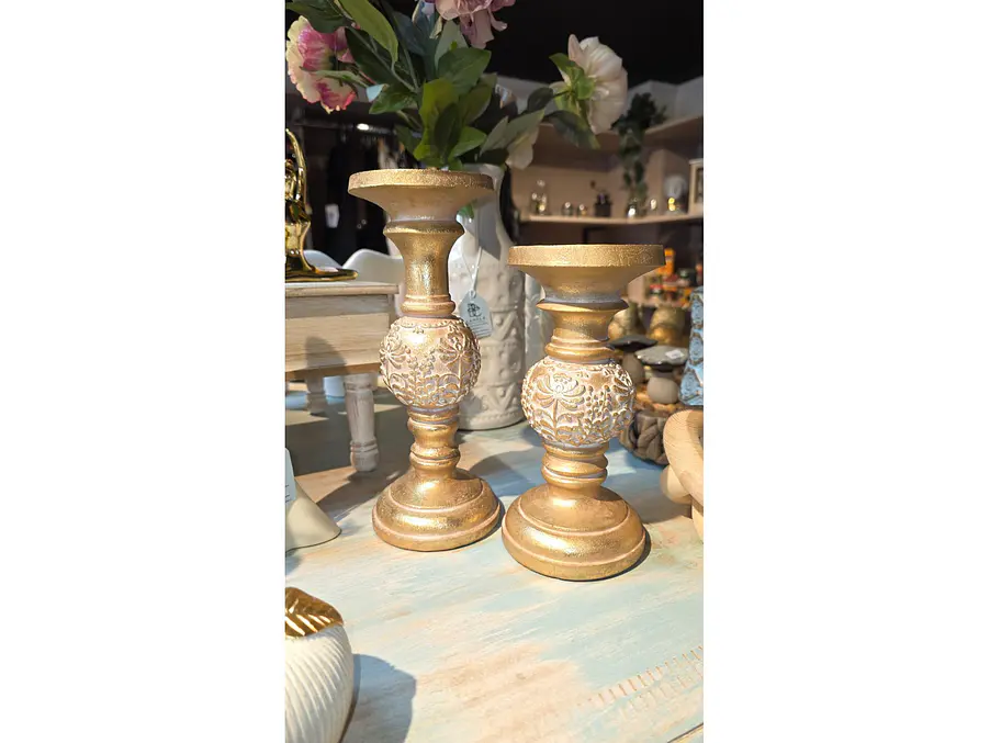 Set candelabros dorados 1