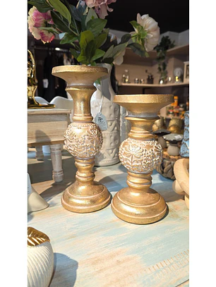 Set candelabros dorados