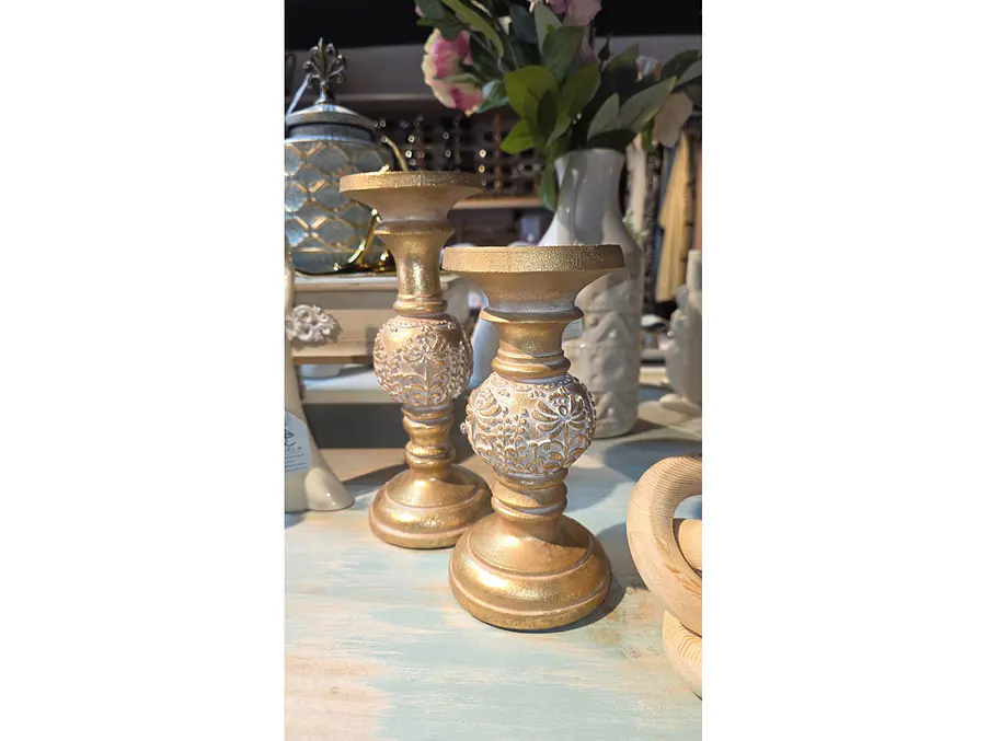 Set candelabros dorados 3