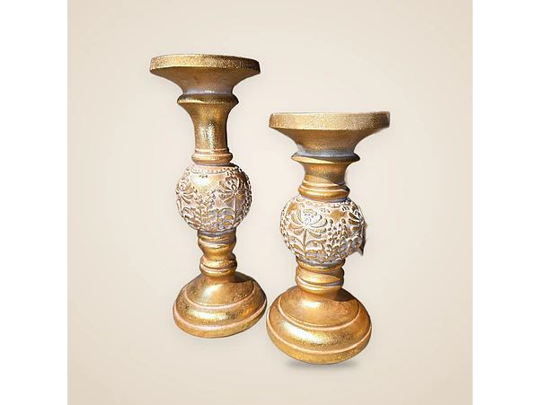 Set candelabros dorados 2