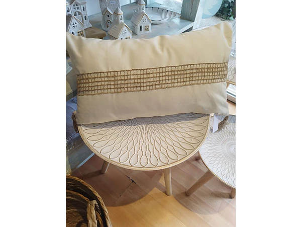 Funda beige c/yute al medio y borde 1
