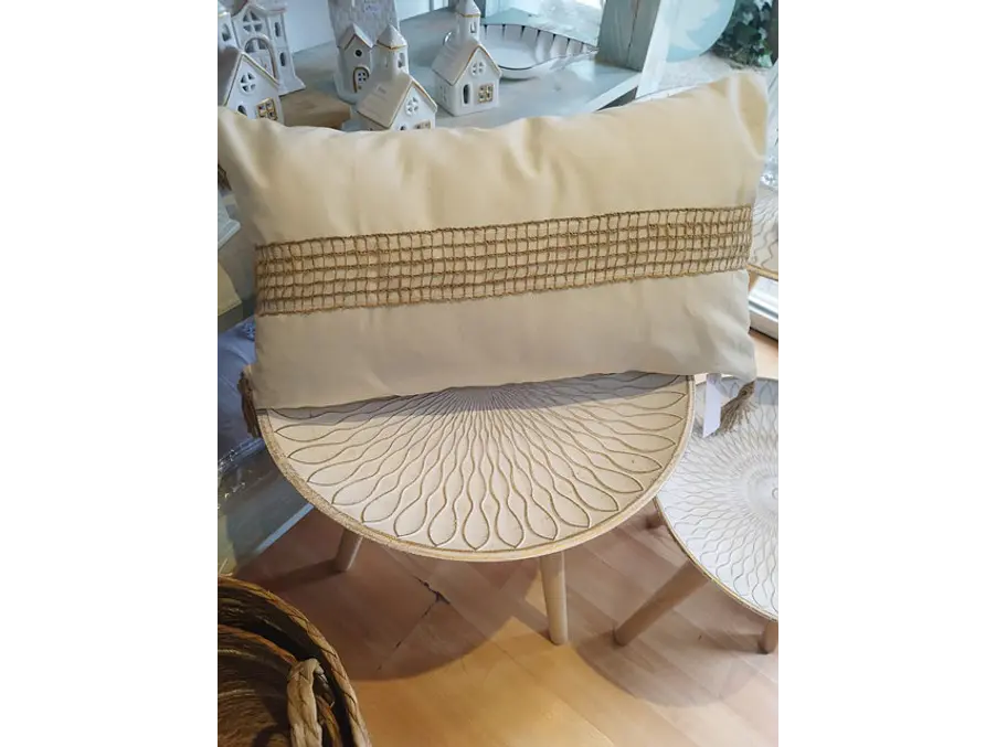 Funda beige c/yute al medio y borde 1