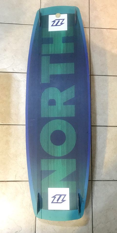 TABLA NORTH X-RIDE Seminueva !! STRAPS ENTITY