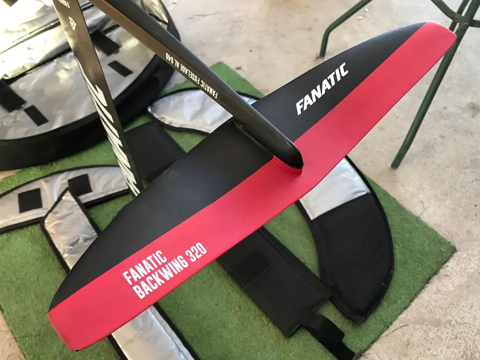 FOIL FANATIC + TABLA SURFERA 7