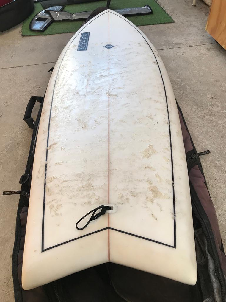 FOIL FANATIC + TABLA SURFERA 8