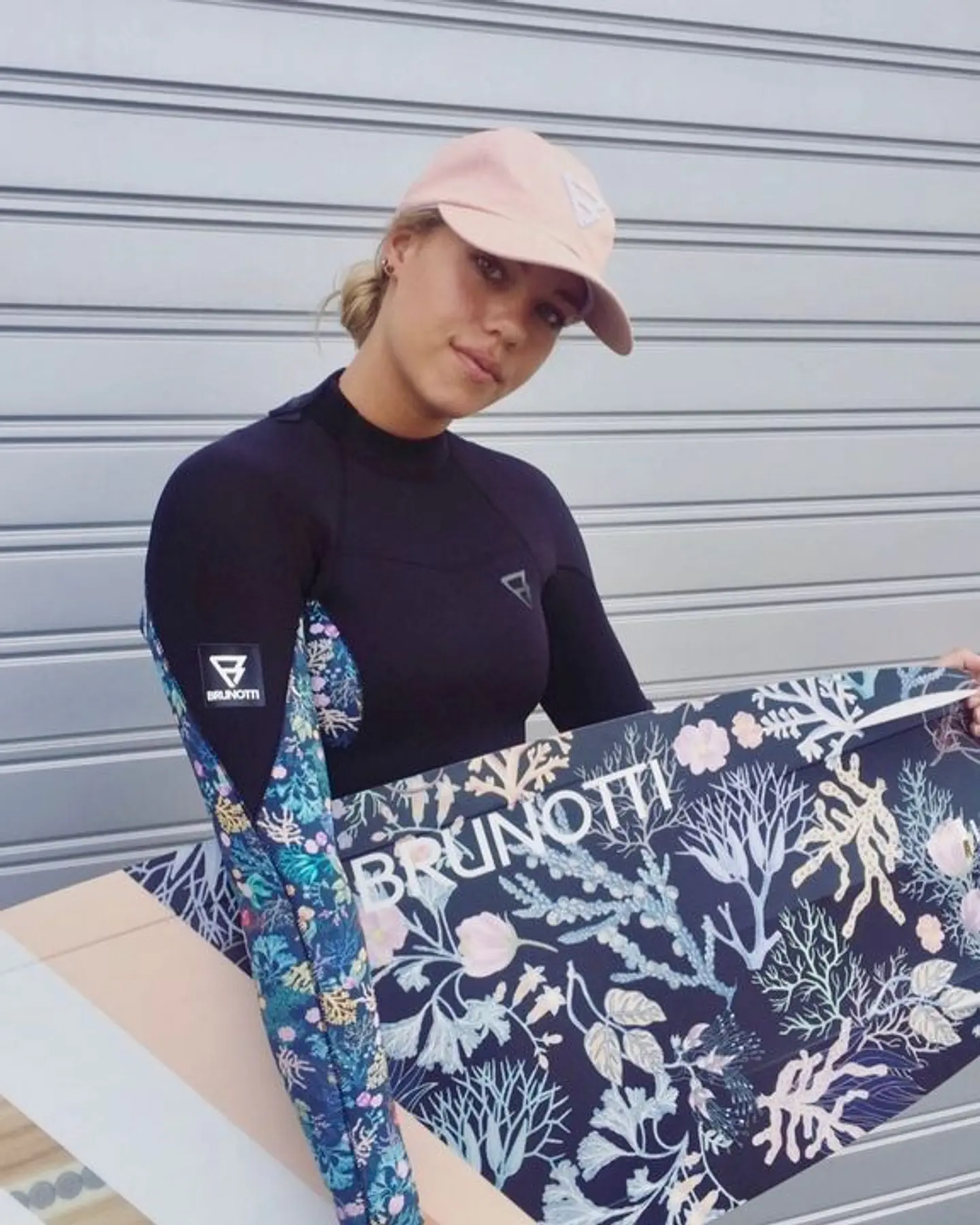 BRUNOTTI LEVITATE  <br>  Woman Multi-Use Rígido 3