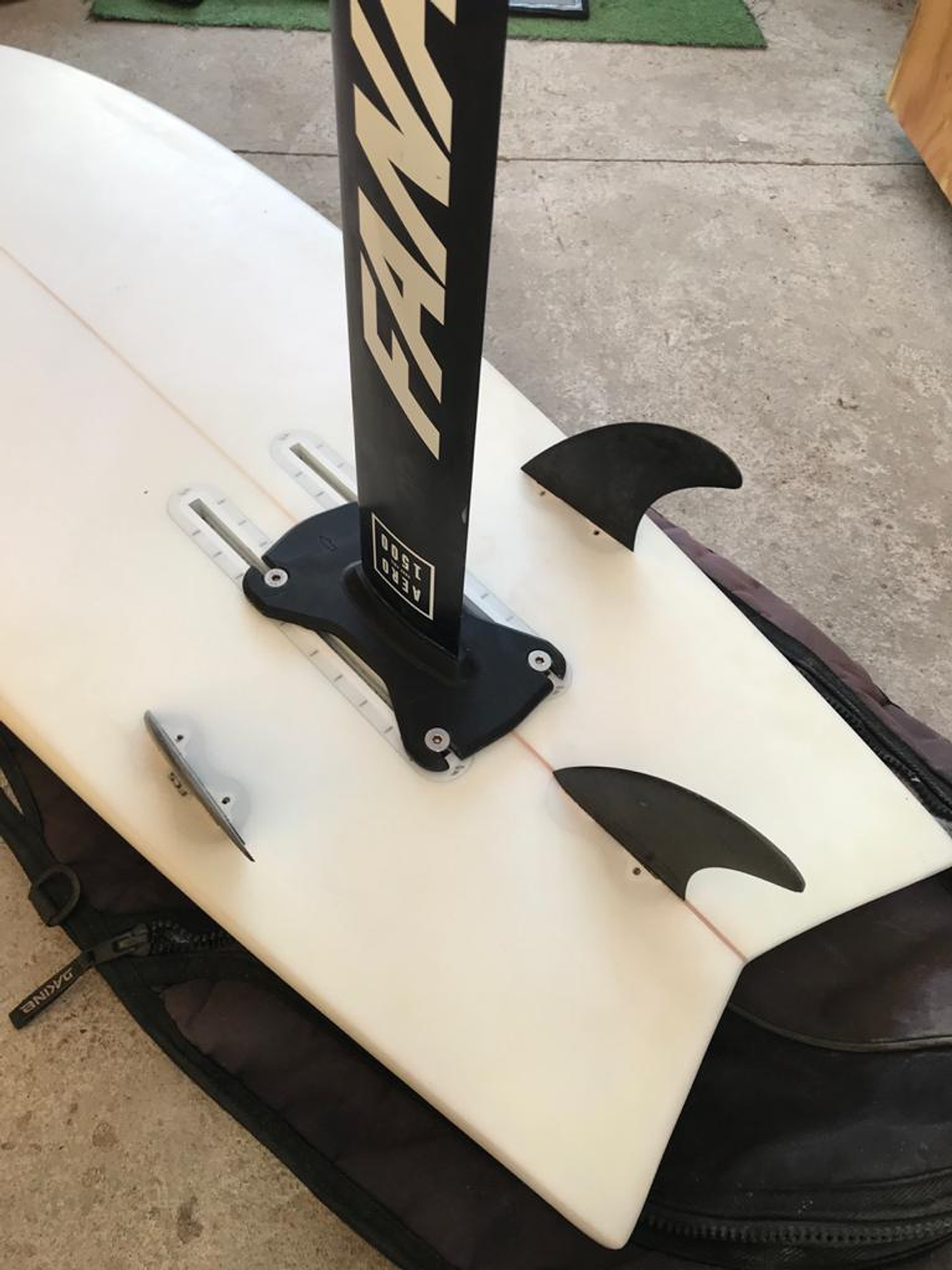 FOIL FANATIC + TABLA SURFERA 14