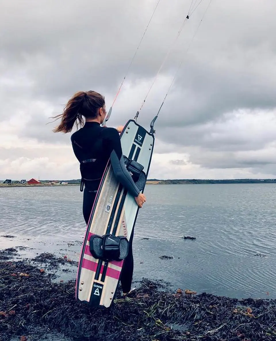 BRUNOTTI LEVITATE  <br>  Woman Multi-Use Rígido 4