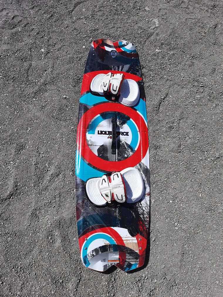 Tabla Liquid Force Legacy <br> VENDIDA 4