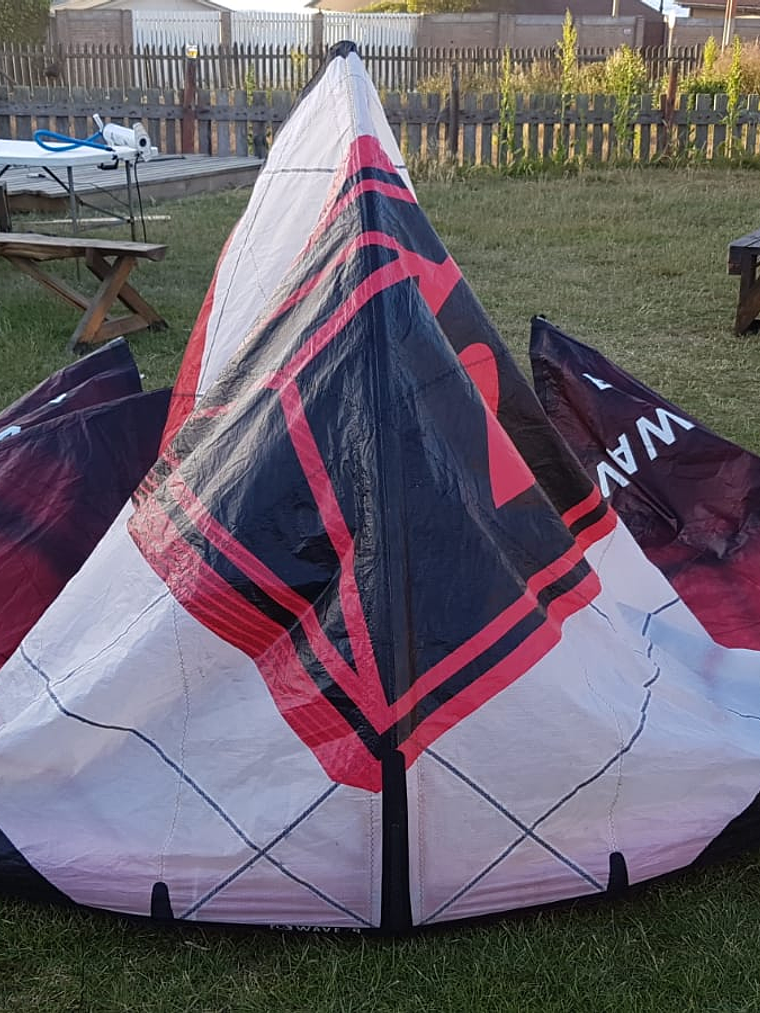 Pack Kite Airush 9M y 12M + Barra 4