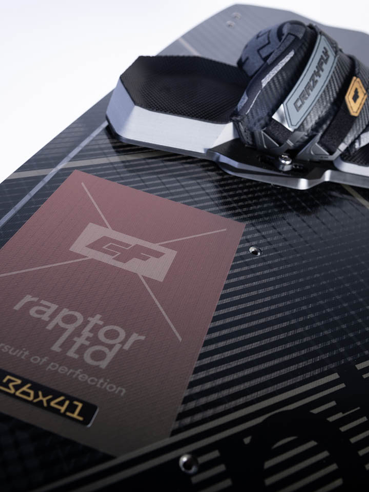 CRAZYFLY RAPTOR LTD<br><p><strike>$ 905.000</strike> 7