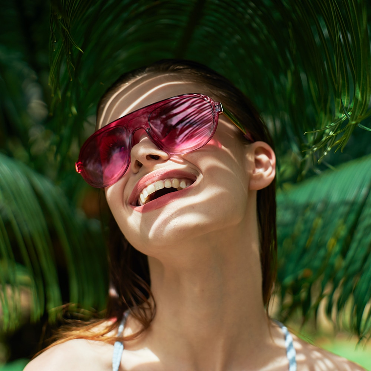 Pink summer sunglasses 1