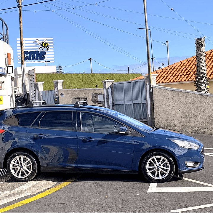 FORD FOCUS ECOBOOST TITANIUM  5