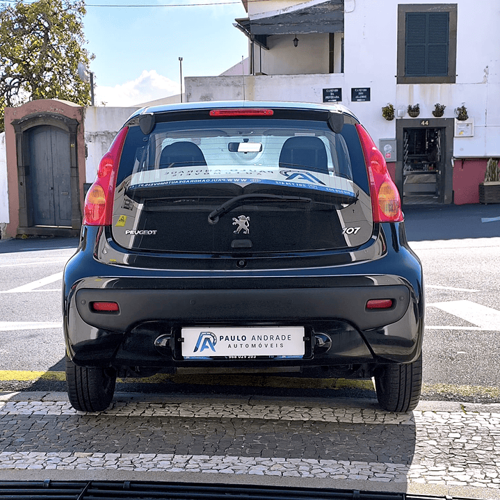 PEUGEOT 107 ACTIVE 6