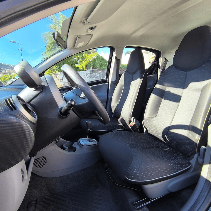 PEUGEOT 107 ACTIVE 8