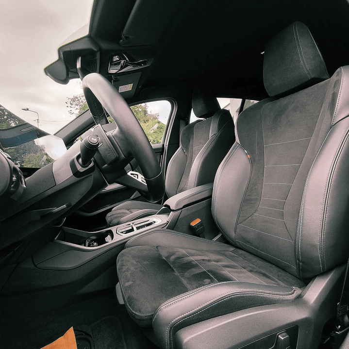 BMW 120i PACK M SPORT PRO 8