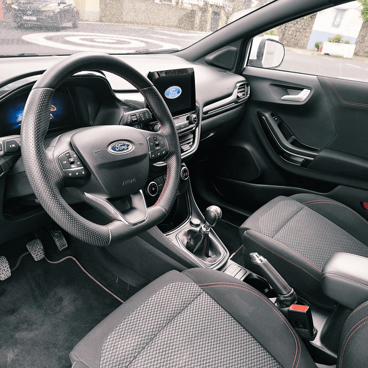 FORD PUMA ECOBOOST HYBRID ST-LINE 7